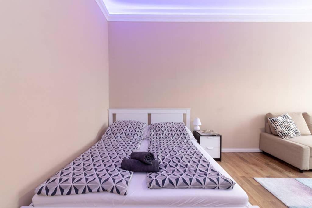 Nice And Cozy Apartment Next To The Parliament Budapest Exterior foto